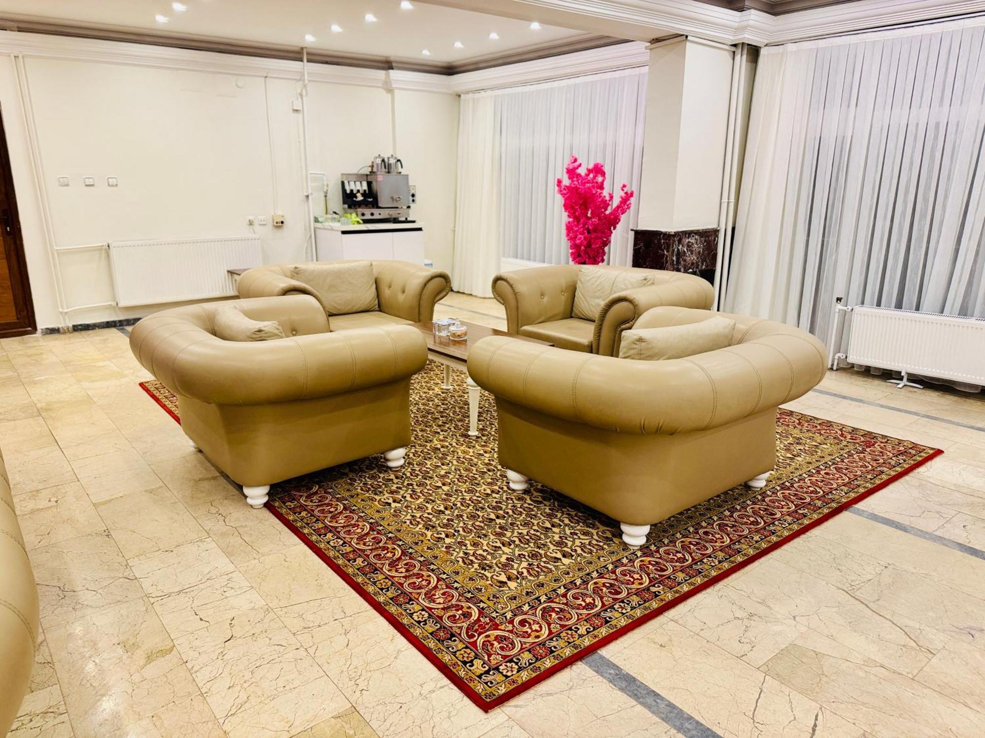 Garden Liva Hotel Ыгдыр Экстерьер фото